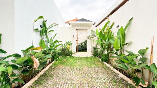 Kuta Villa | House of Rakiki Legian - 2 Bedrooms Private Villa in central Legian close to Beach
