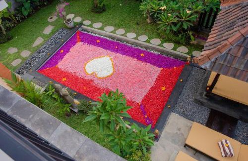 Pejeng Kawan Villa | Huge Modern Balinese Home with Panoramic Rice Views!