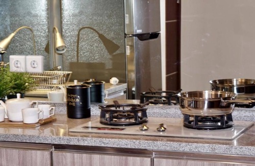 Chinatown Apartment | Luxurious 2-Bedroom Top Floor Condo at Jakarta Old Town