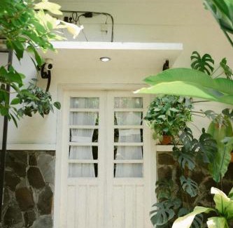 Central Yogyakarta Villa | Indise House at Hamsa Putih Yogyakarta