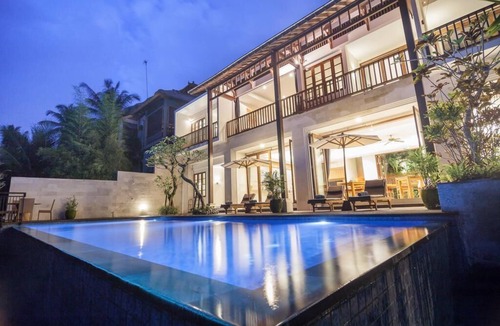 Melayang Villa | Infinity River 6 Bedroom Private Pool