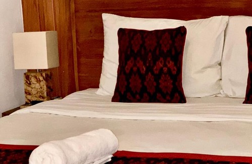 Peliatan House | Intan Guest House Ubud