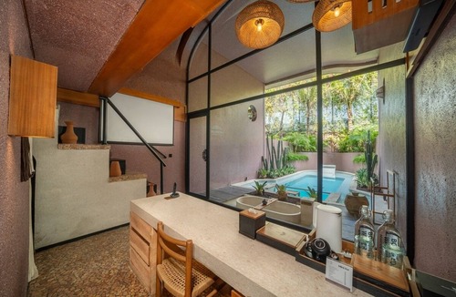 Sanur Villa | Intimate 1BR Villa with Pool & Outdoor Bath Sanur