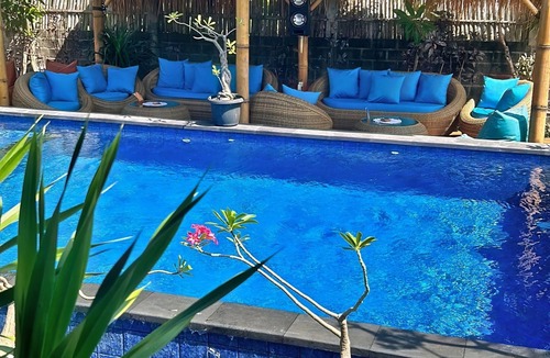 Mushroom Bay Villa | Island Garden Huts & Yoga Shala