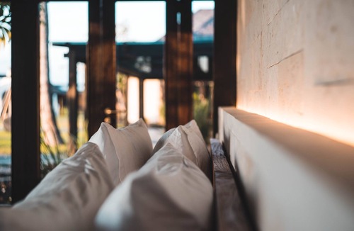 Uluwatu House | Istana - Luxury biohacking and meditation center in Uluwatu, Bali