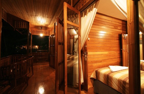 Jambu Luwuk Hotel | Jambuluwuk Convention Hall & Resort Puncak