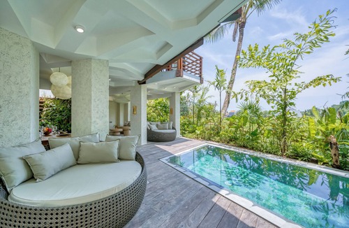 Lodtunduh Villa | Jungle Flower Villas Two BR is your ideal escape for relaxation in Ubud.