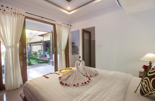 Lodtunduh Hotel | Kalya Villa by Supala