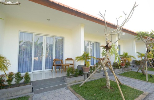 Kutuh House | Karang Beji homestay