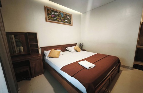 Bukit Hotel | Kartika Homestay