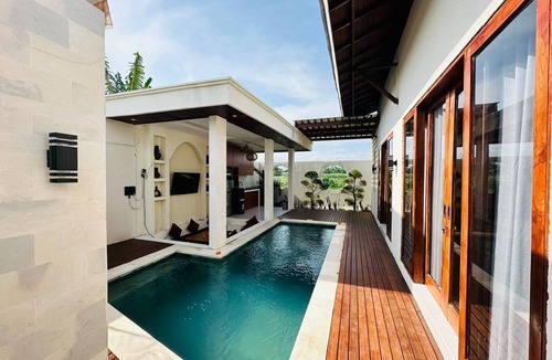 Mambal Villa | KELAPA VILLA MAMBAL Comfortable place around rice fields