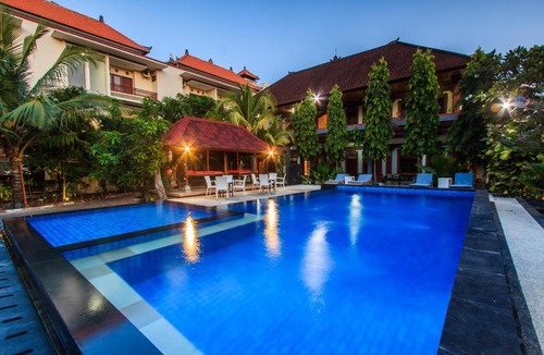 Downtown Kuta Hotel | Komala Indah I Kuta