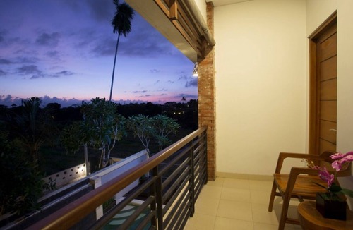 Kerobokan Bed & Breakfast | Kubu Bali Suite Seminyak