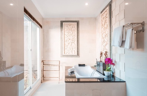 Petitenget Hotel | Kubu Petitenget Suite Seminyak