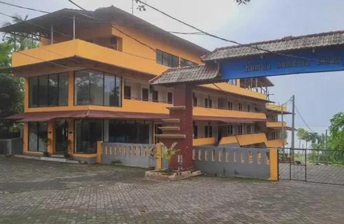 Cikakak Hotel | Kumala Samudra Indah JJPN