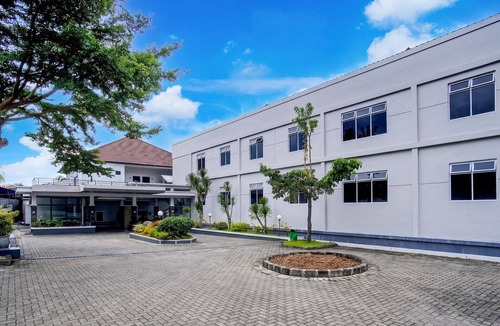 Bandar Lampung House | Kuraya Family Suite Escape