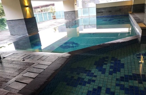 Pasirkaliki Hotel | La Grande Apartment by Queen