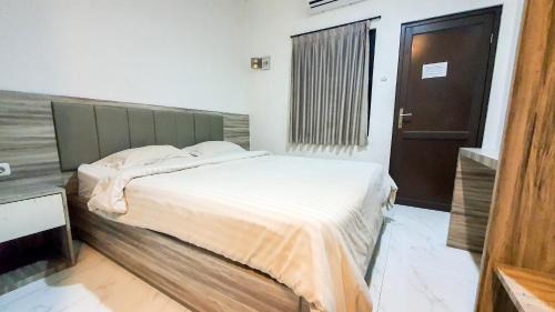 Karawang Hotel | La'Rissa Residence by ARBA