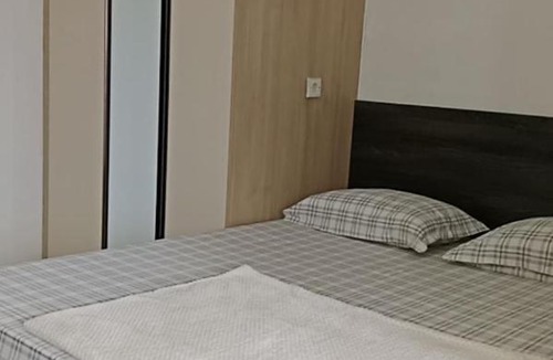 Kebagusan Apartment | Large 1BR Strategically Located in South Jakarta