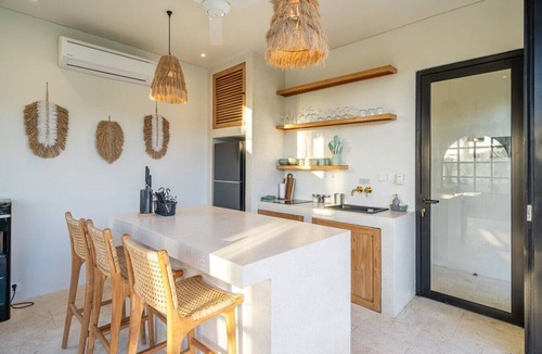 Uluwatu Villa | Large 3 Bedroom Villa in Prime Uluwatu with Pool and Free Airport Pickup