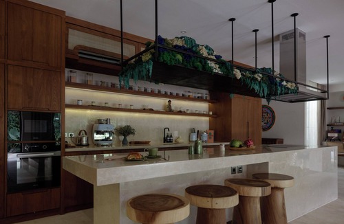 Berawa Villa | Lavanya Villa Berawa beach 4BR Luxury stay