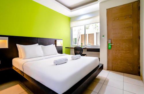 Bendungan Hilir House | LeGreen Suite Pejompongan