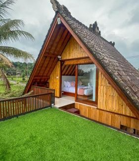 Taro House | Lila Sari Guest House with breakfast