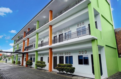 Rajabasa House | Lima Residence Cozy Double