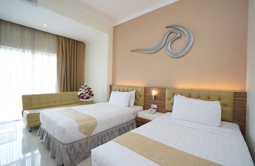 Sukaraja Hotel | Lorin Sentul Hotel