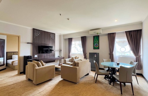 Colomadu Hotel | Lorin Syariah Solo Hotel
