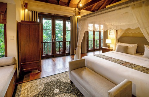 Jimbaran Bay Villa | Lush Greenery View 3BR Private Pool Villa Jimbaran
