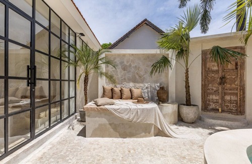 Umalas Villa | Luxe Villa Bocami Suites 1 With 1BR by Azure