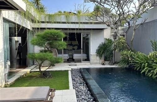 Jimbaran Bay House | Luxurious Retreat by Santara Villa Jimbaran