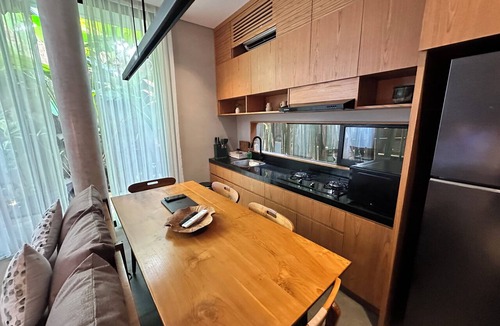 Kedewatan Villa | Luxury 2BR Private Pool Villa in Ubud | Fast WiFi | Near Central Ubud