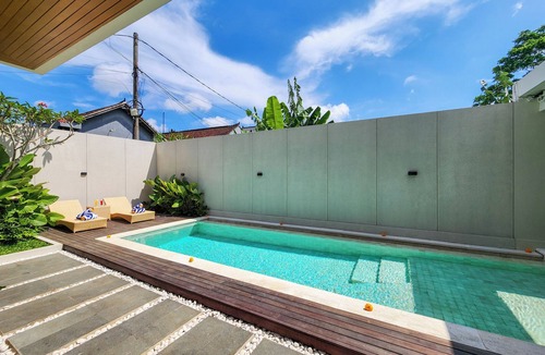 Bukit Villa | Luxury 4BR Villa with Pool, Gym & Family Spaces