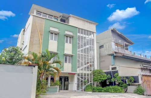 Central Yogyakarta House | Luxury Deluxe DBL Retreat W/Free WiFi and Parking