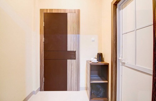 Pekanbaru House | Luxury Deluxe DBL Retreat W/Free WiFi and Parking