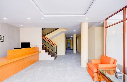 Lubuk Baja House | Luxury Deluxe DBL Retreat W/Free WiFi and Parking