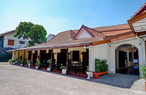 Laweyan House | Luxury Deluxe DBL Retreat W/Free WiFi and Parking