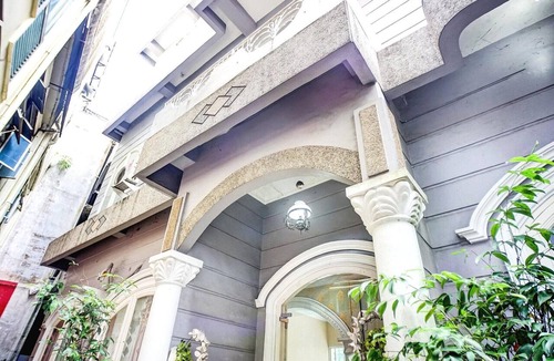 Medan House | Luxury Family Stay with Extra Space and Free WiFi