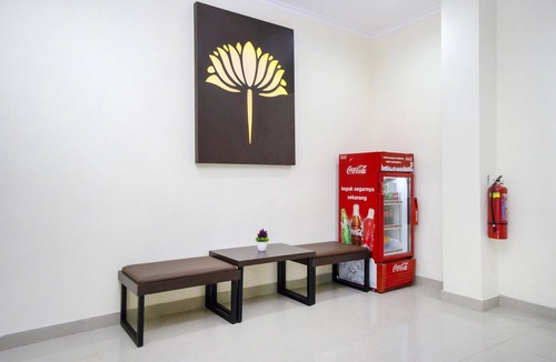 Central Yogyakarta House | Luxury Twin Stay with Free WiFi and Parking