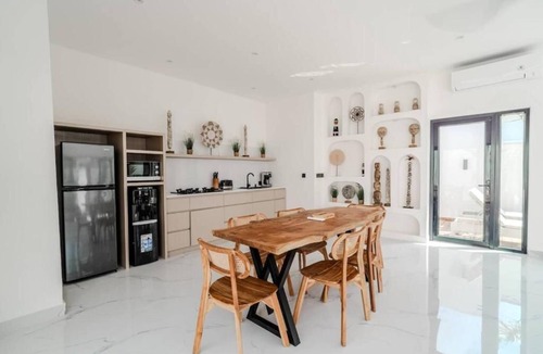 Padonan Villa | Majys3 Villa by Tasvan