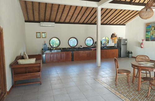 Abang Apartment | Mandala Home Villa