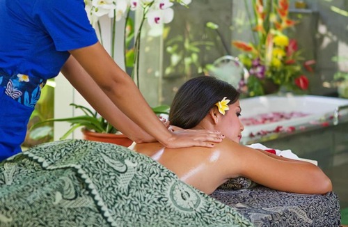 Sunset Road Hotel | MANGO SPA BALI BRASCO
