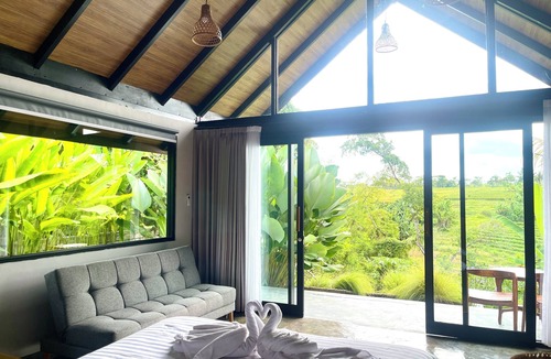 Suraberata House | MAXY Guest House