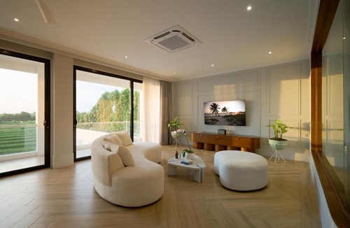 Babakan Villa | Mayfair Place