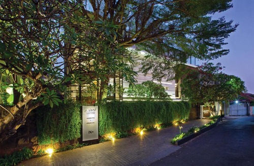 Kuningan Hotel | Miers Kuningan, ARTOTEL Curated