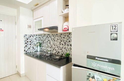 Pekayon Jaya Apartment | Minimalist Functional Studio At Apartment Grand Kamala Lagoon