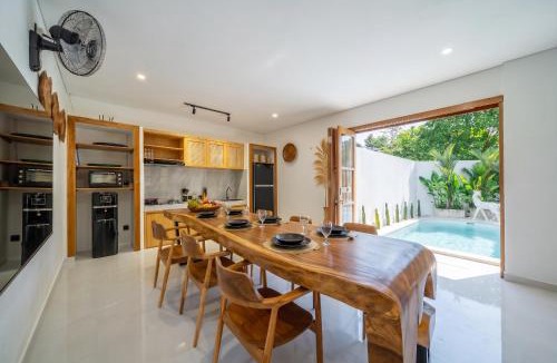 Banjar Semer Villa | Mirragold Villa - Quiet Pool Oasis with Spacious Patio&Private Parking