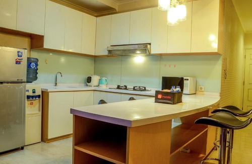 Senayan Apartment | Modern 2 BR Apartment @ FX Residence with City View By Travelio